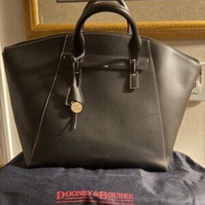 Dooney and Bourke Alto